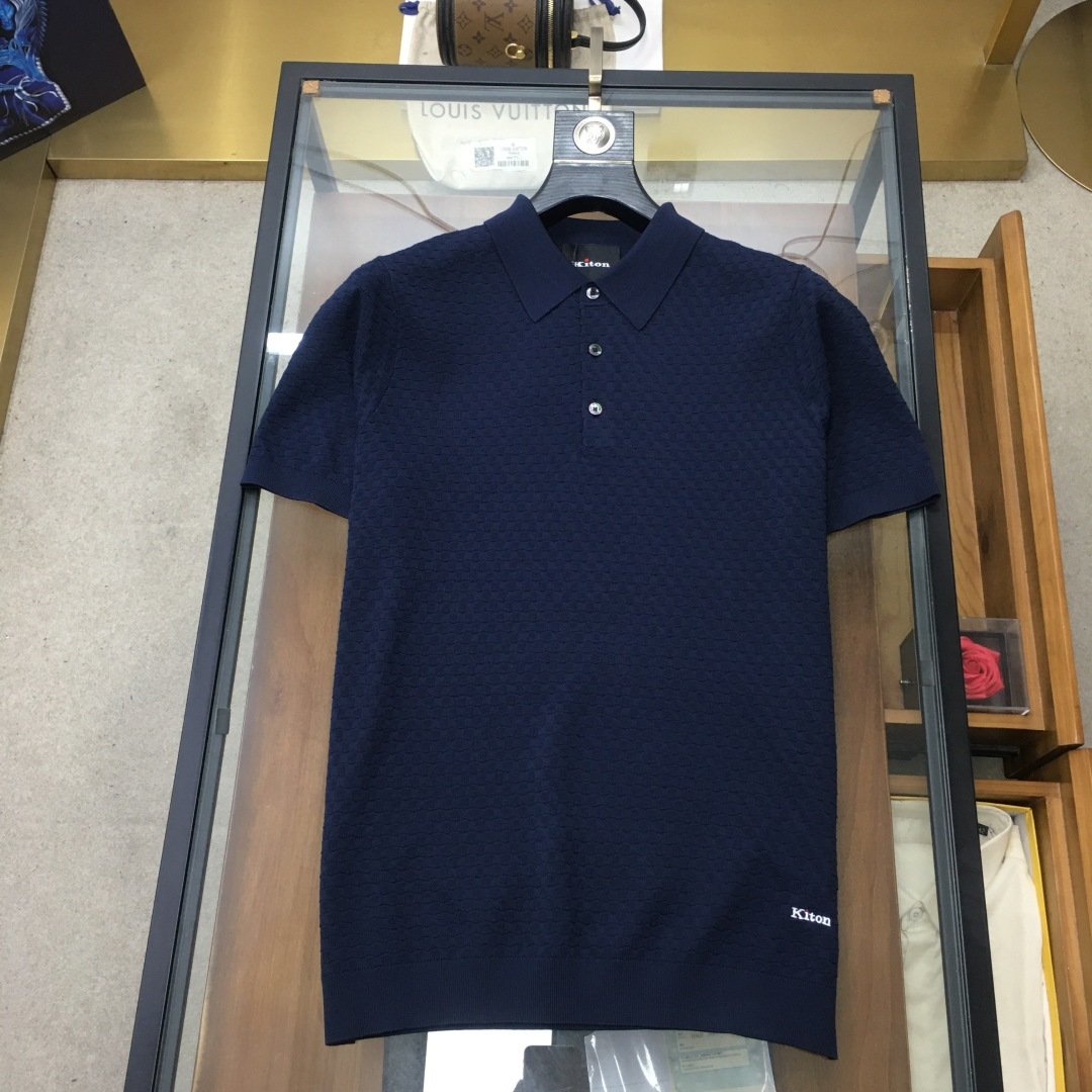 short sleeves