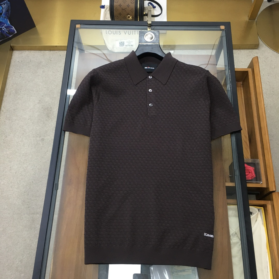 short sleeves