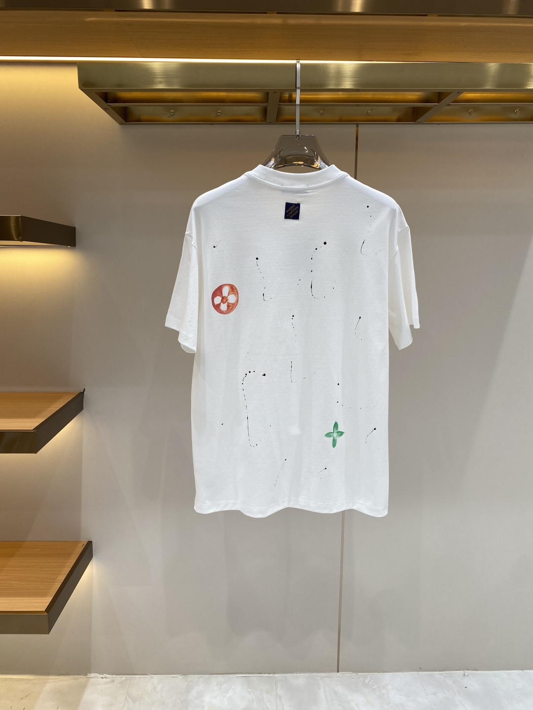 short sleeves