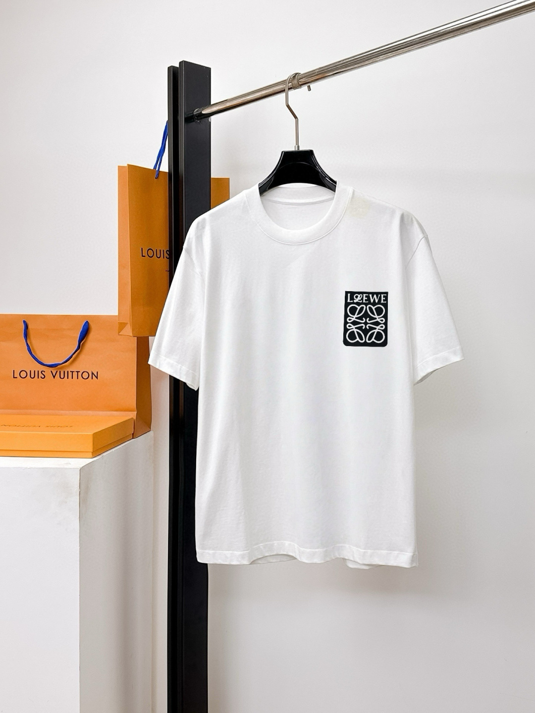 short sleeves