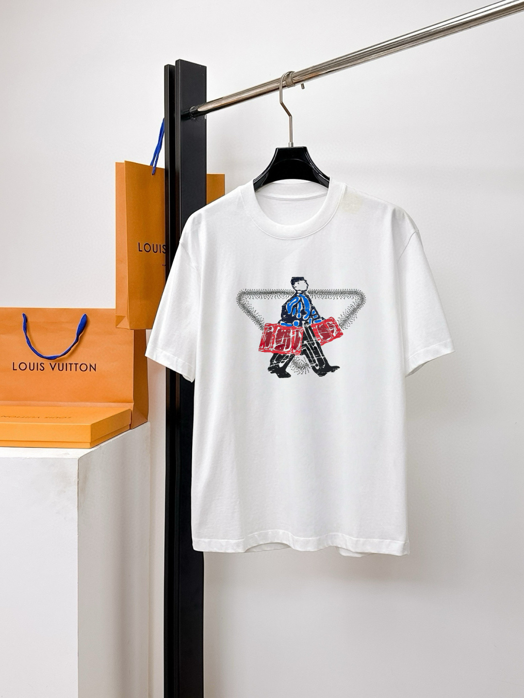 short sleeves