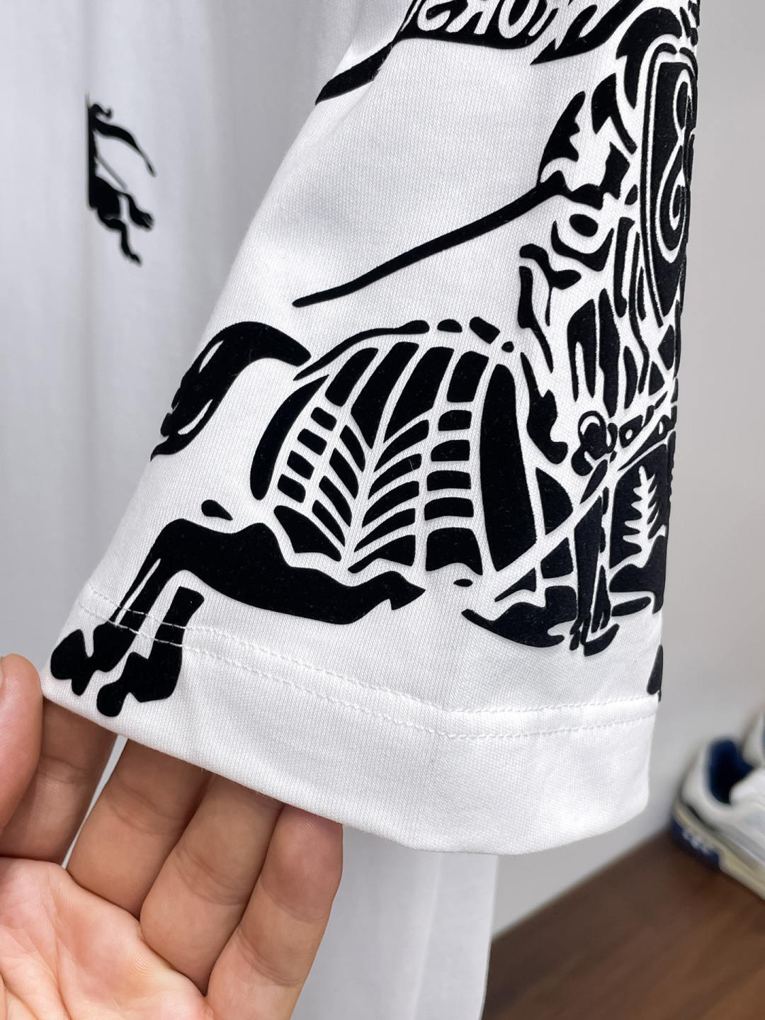short sleeves