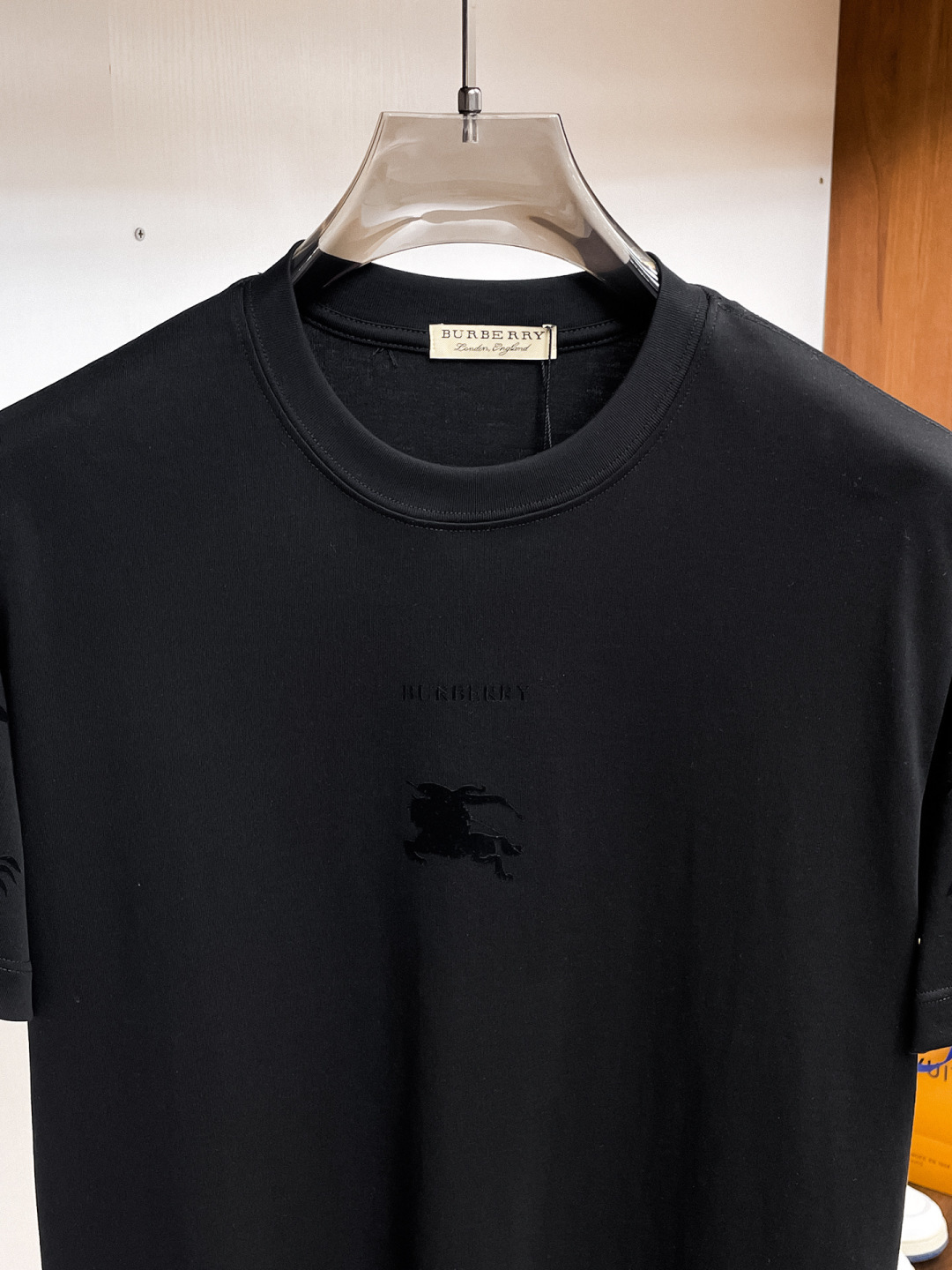 short sleeves