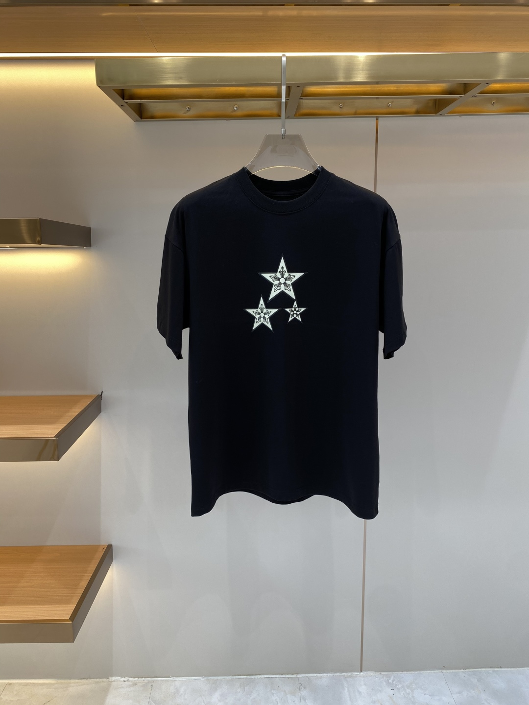 short sleeves