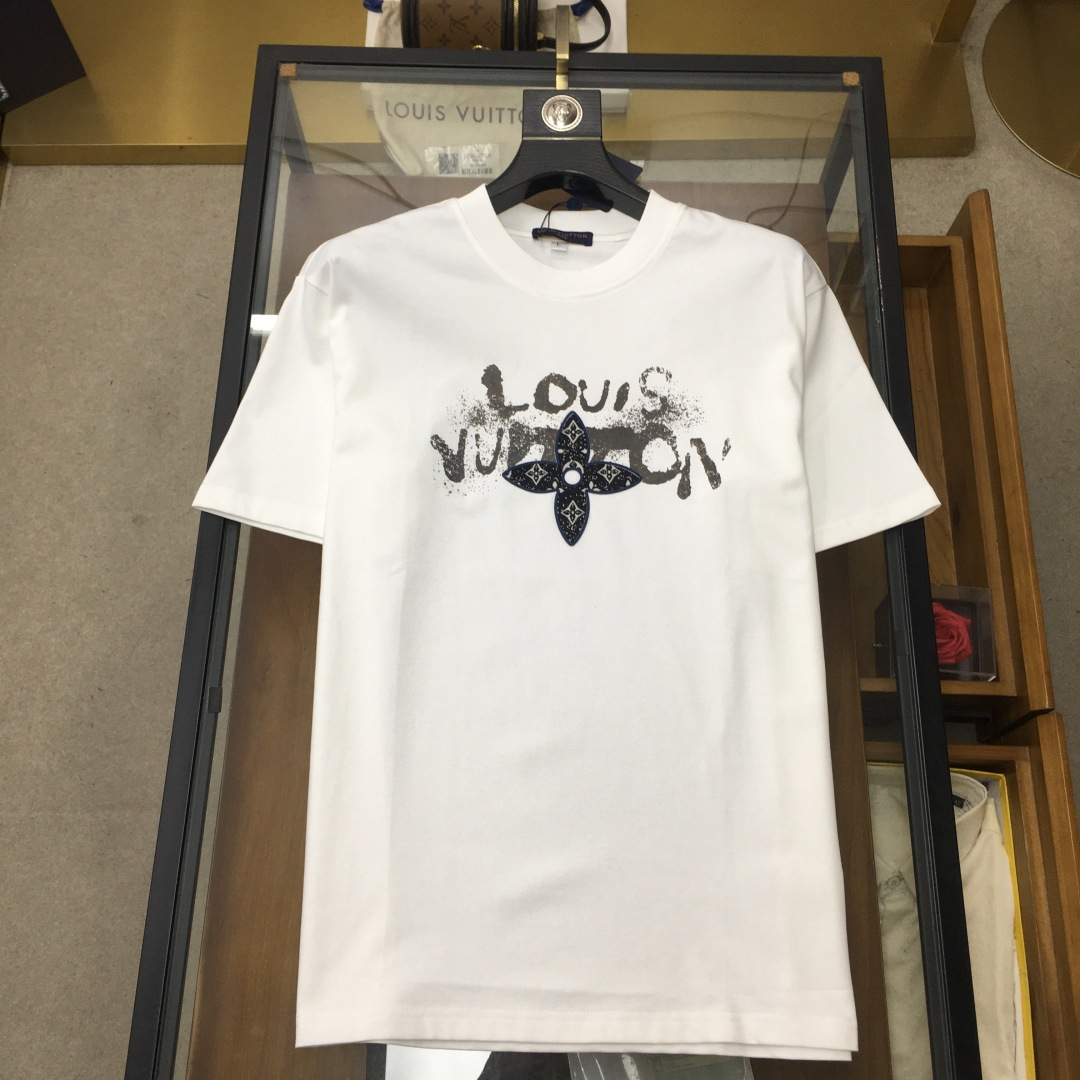 short sleeves