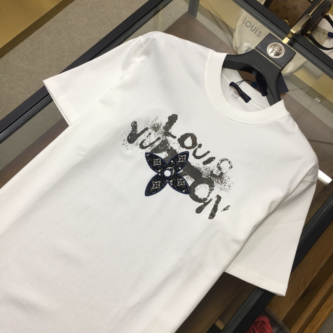 short sleeves