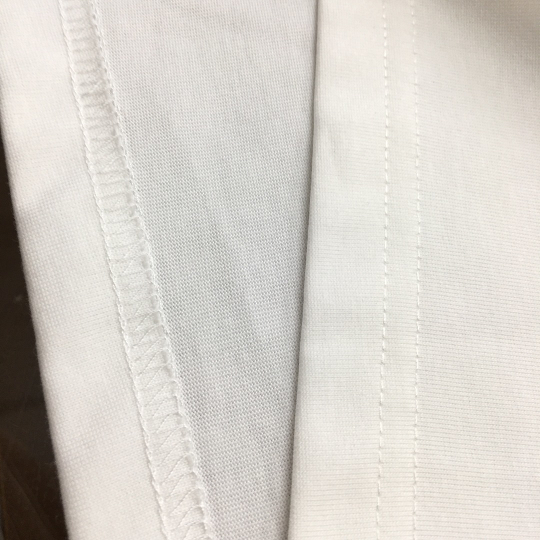 short sleeves