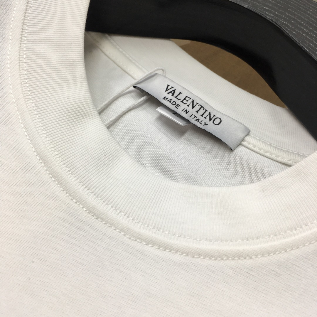 short sleeves