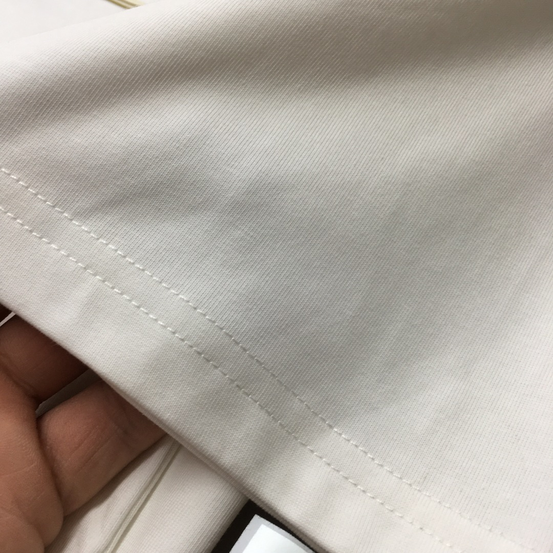 short sleeves