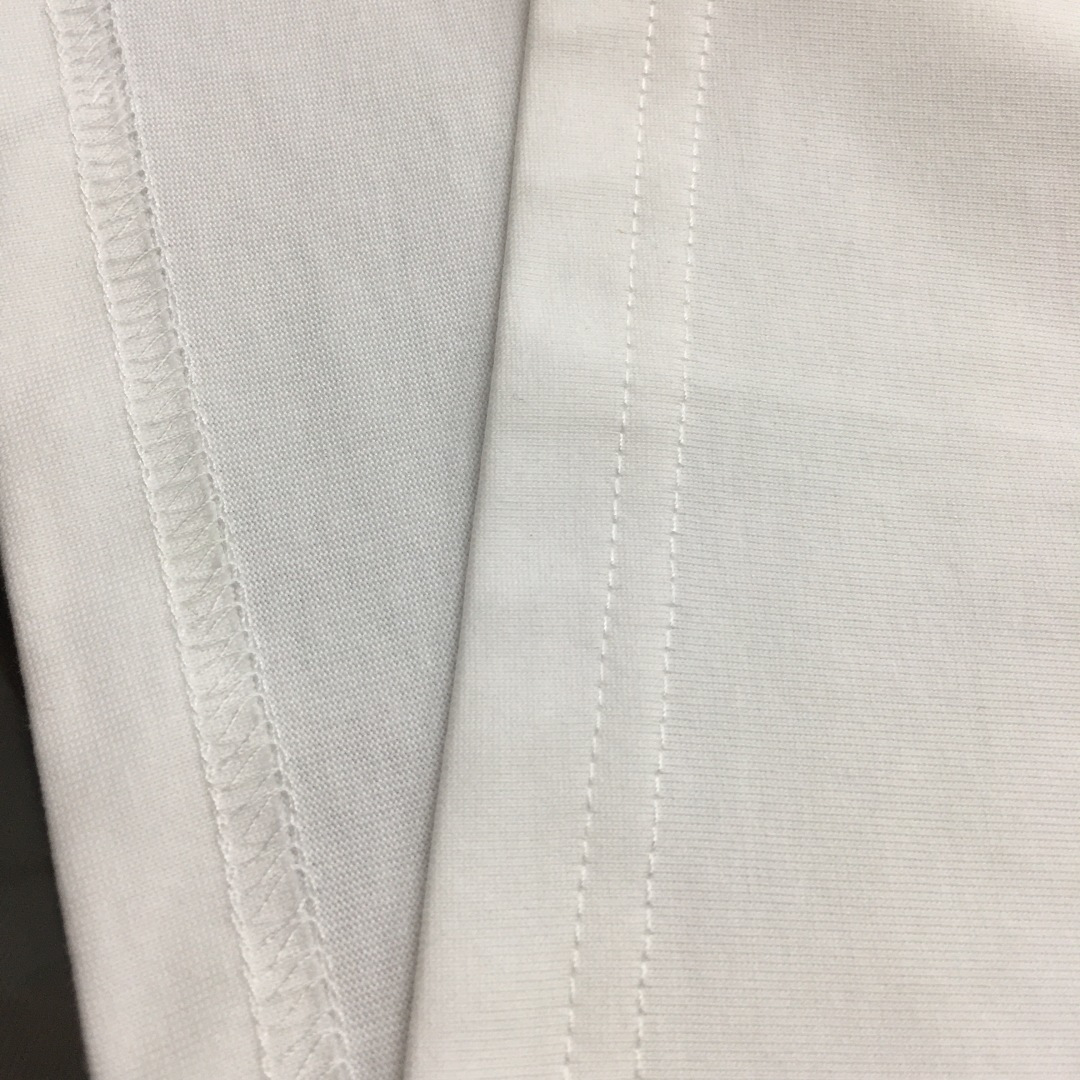 short sleeves