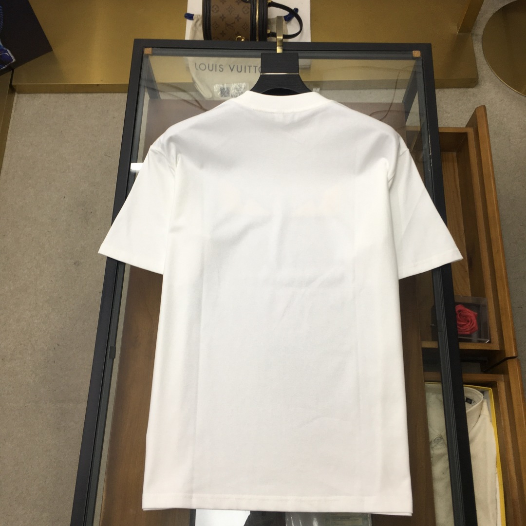 short sleeves