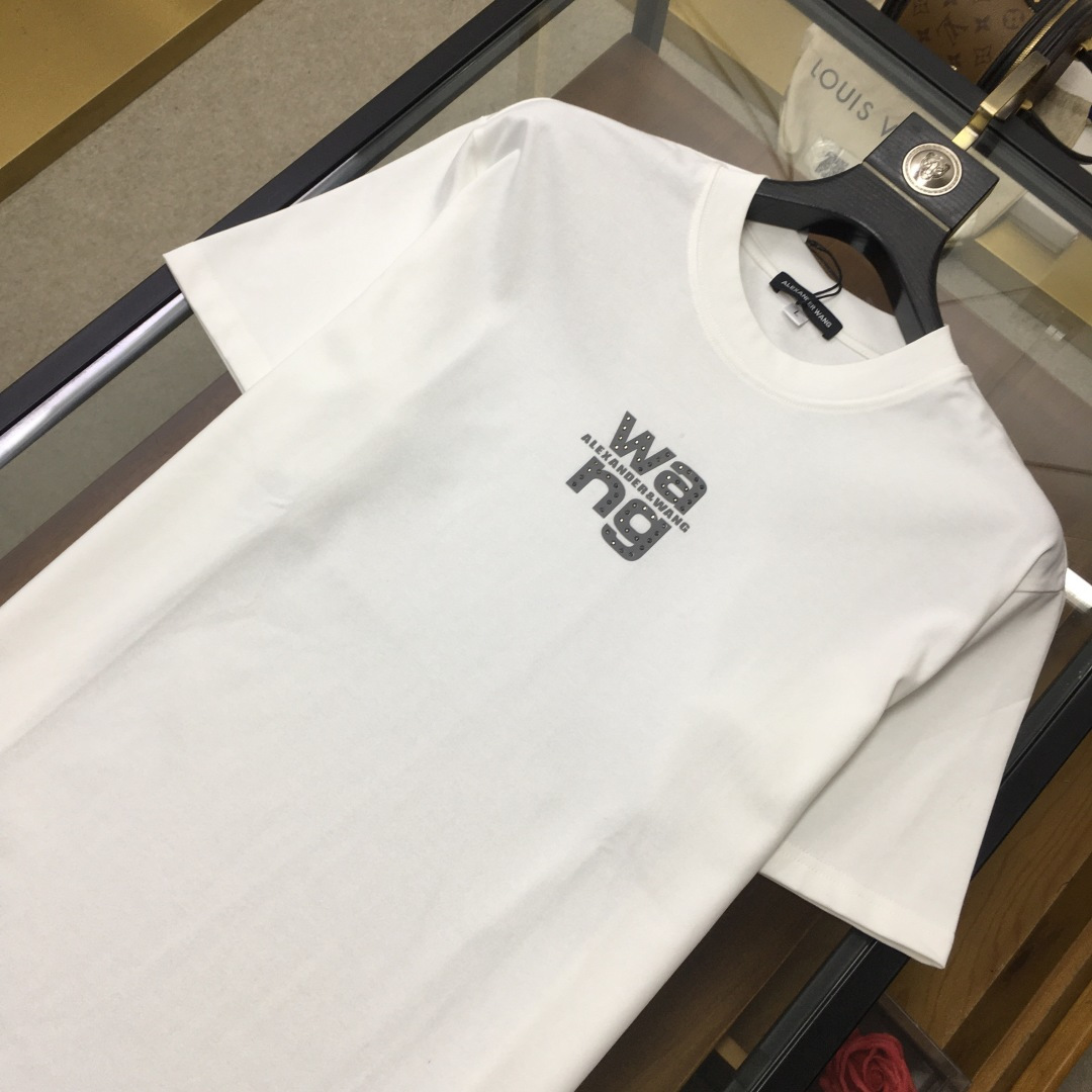 short sleeves