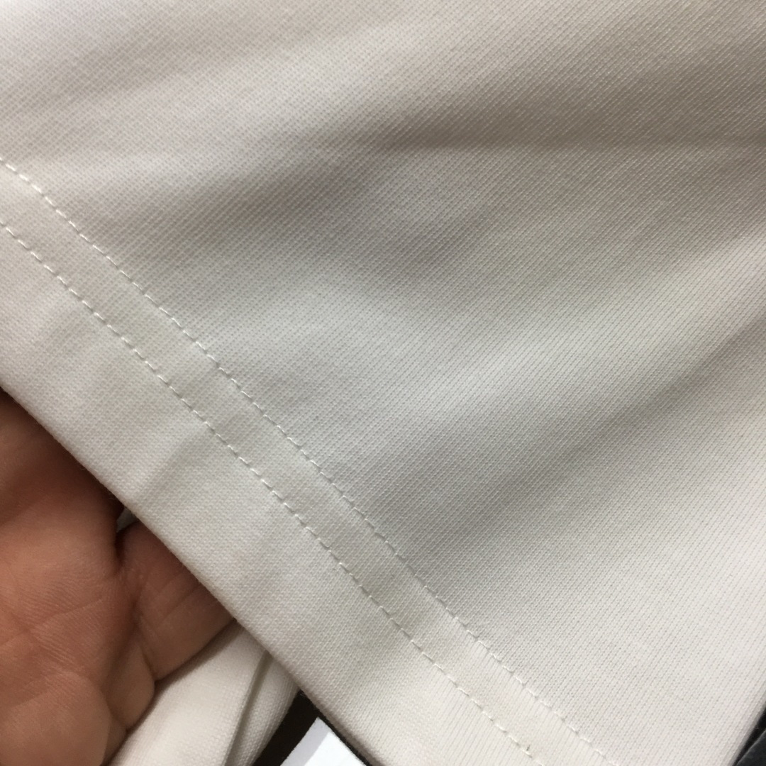 short sleeves