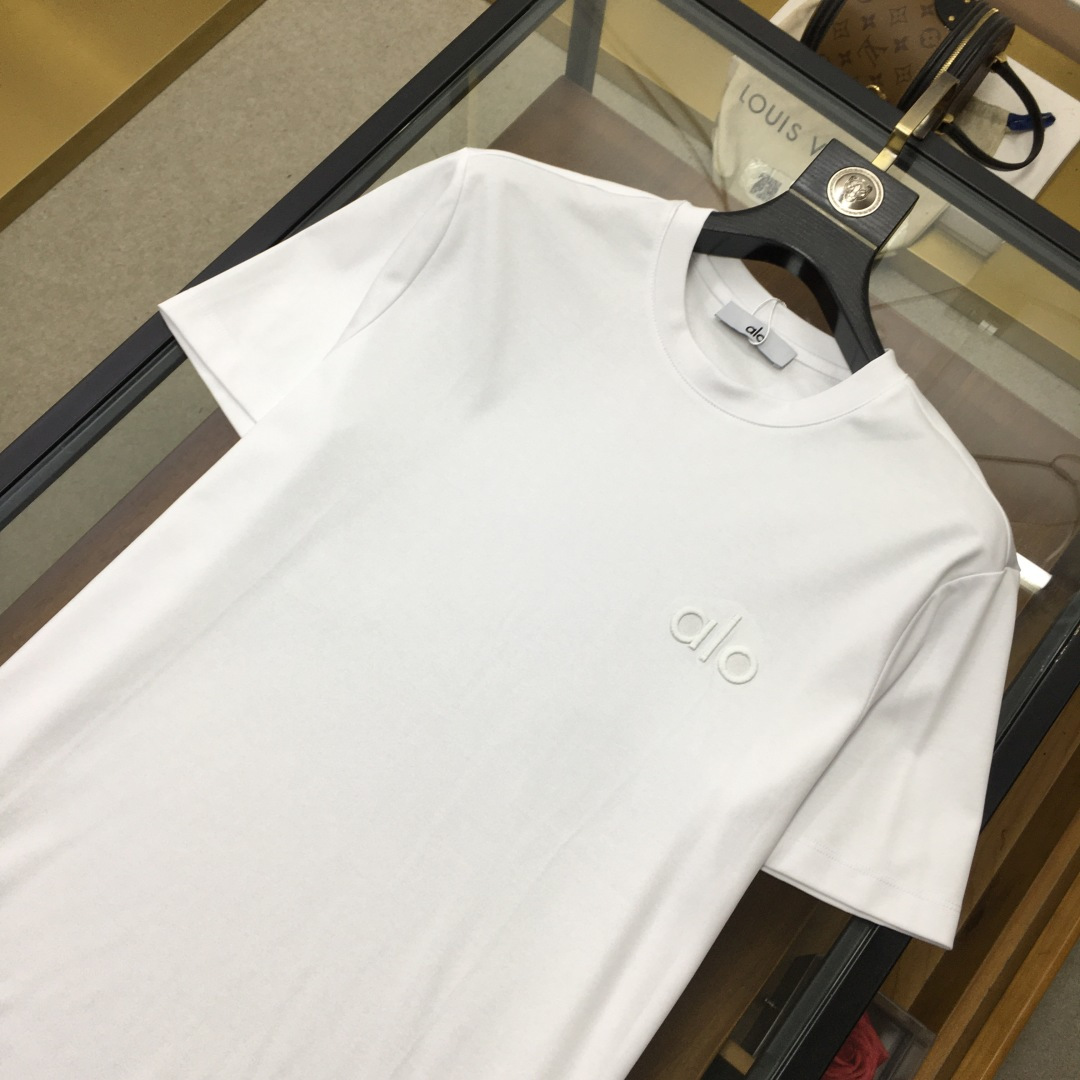 short sleeves