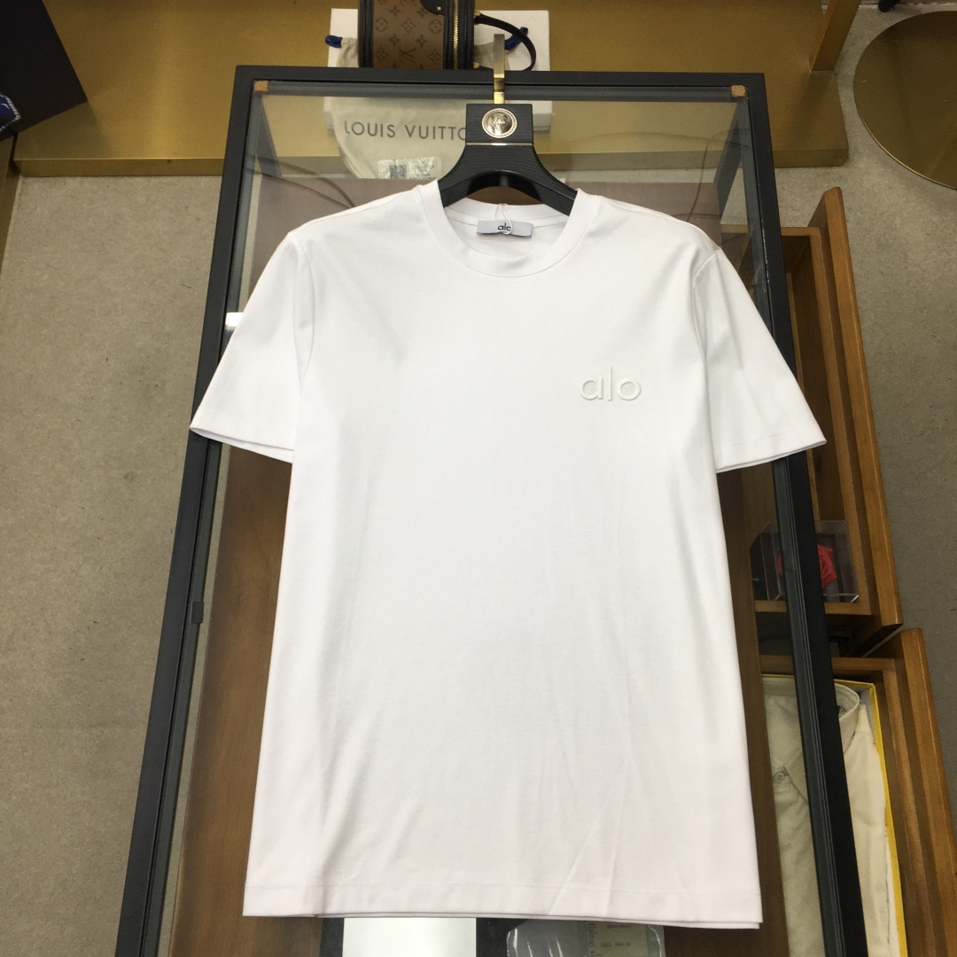 short sleeves