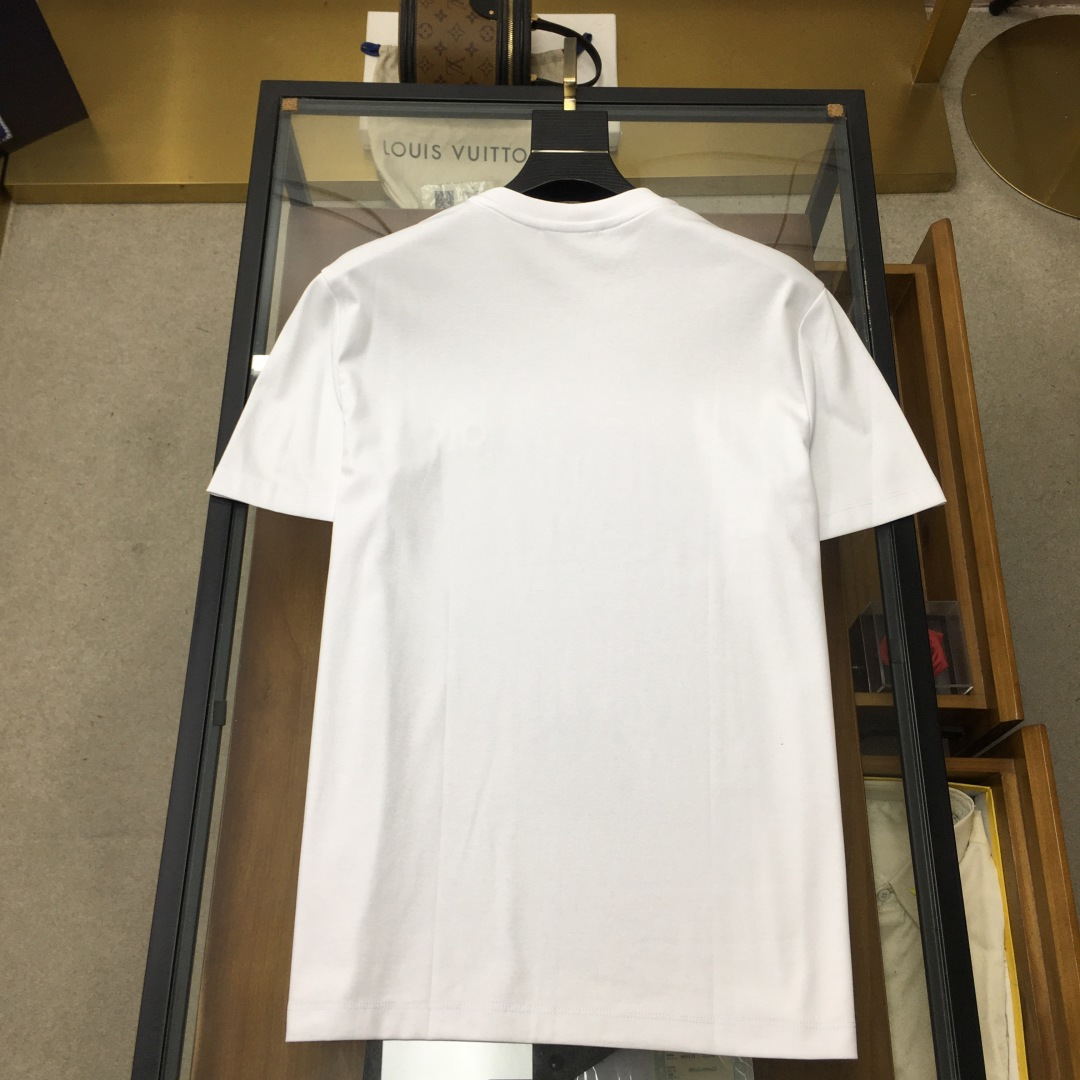 short sleeves