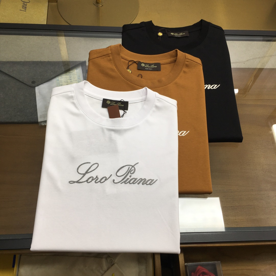 short sleeves