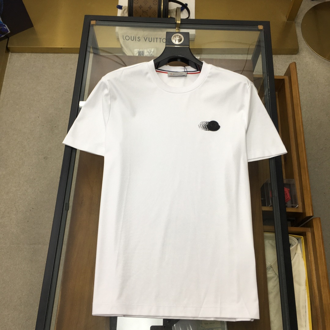 short sleeves