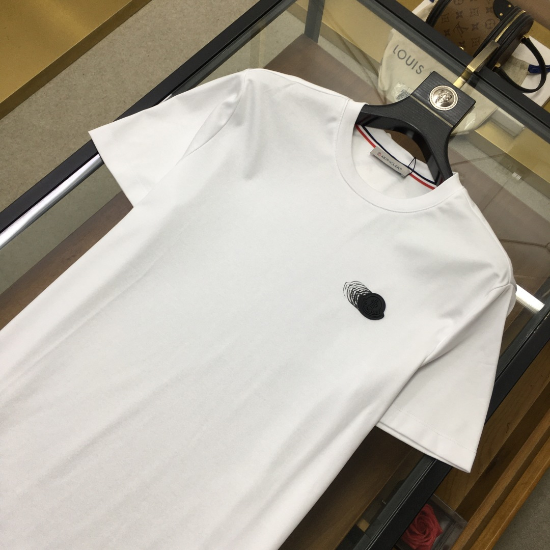 short sleeves