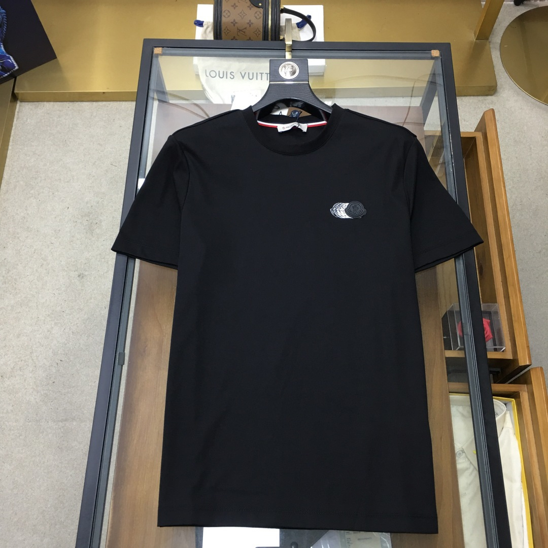 short sleeves