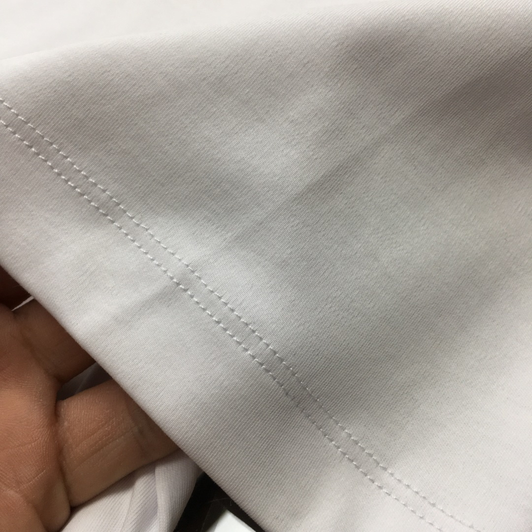 short sleeves