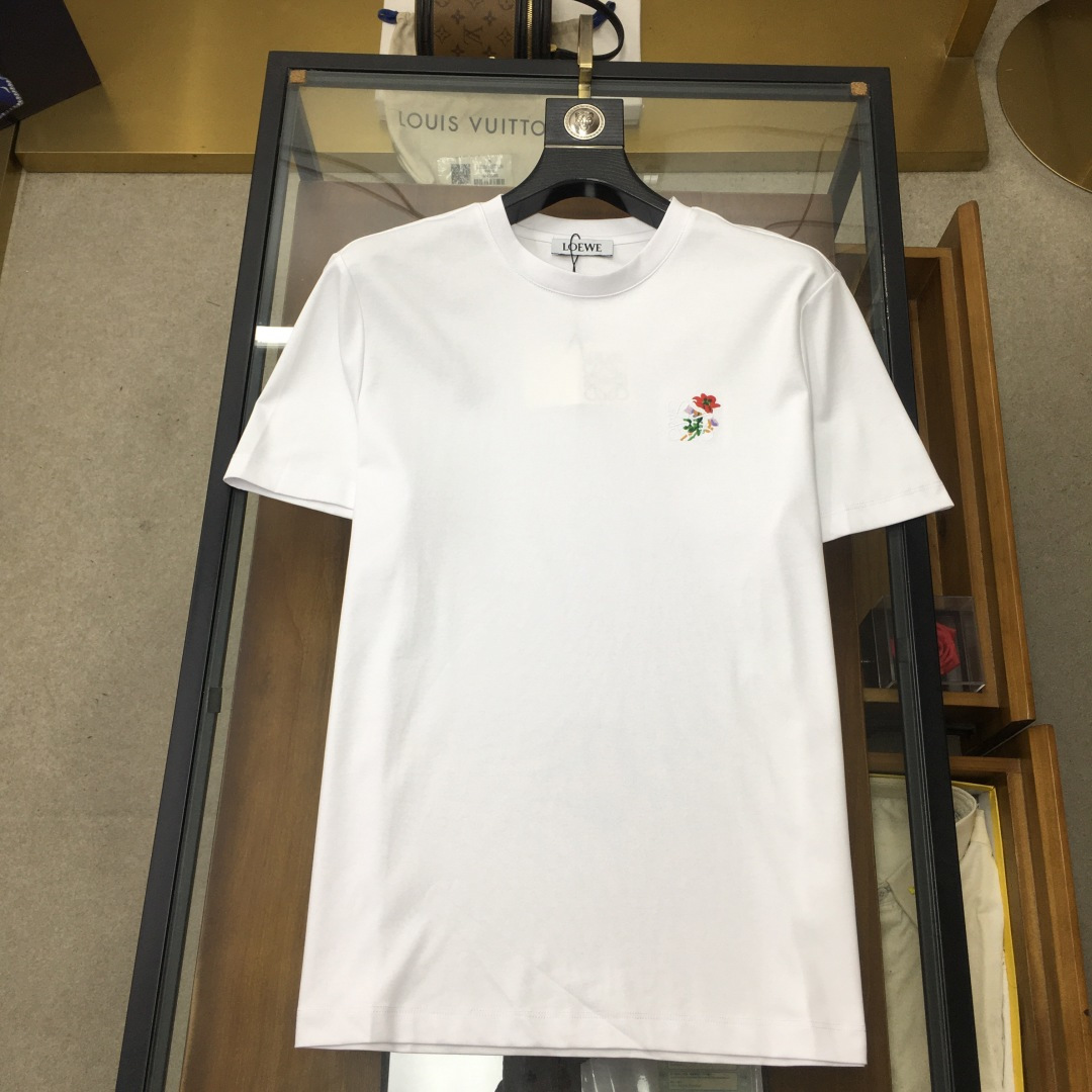 short sleeves