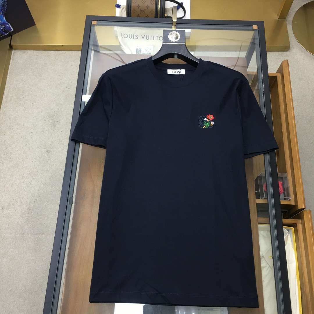 short sleeves