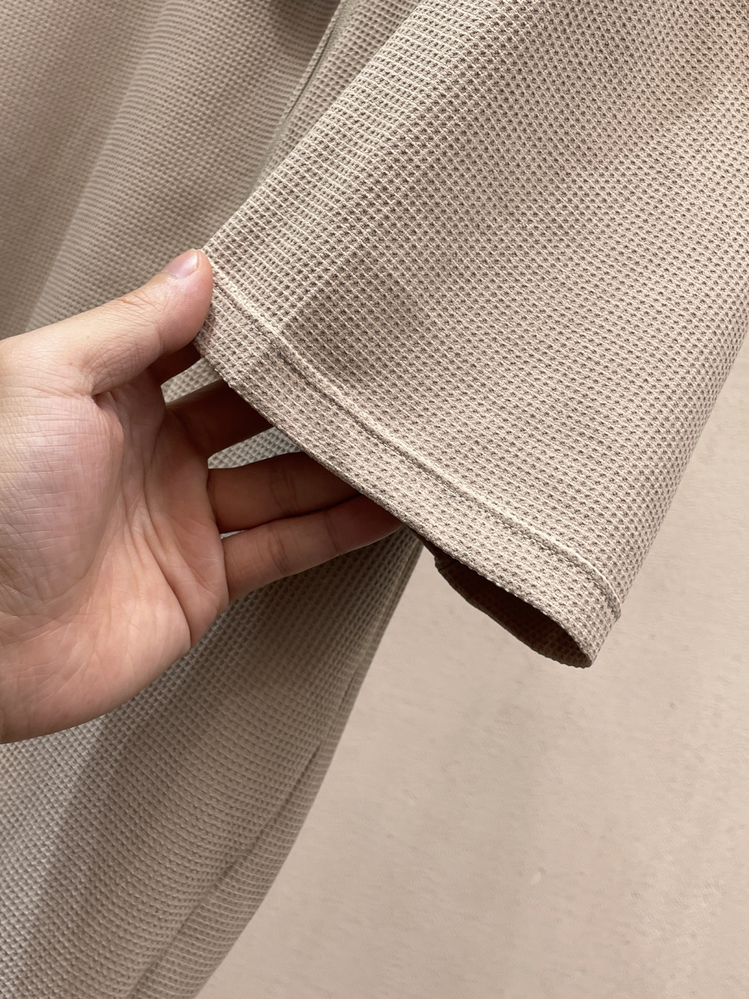 short sleeves