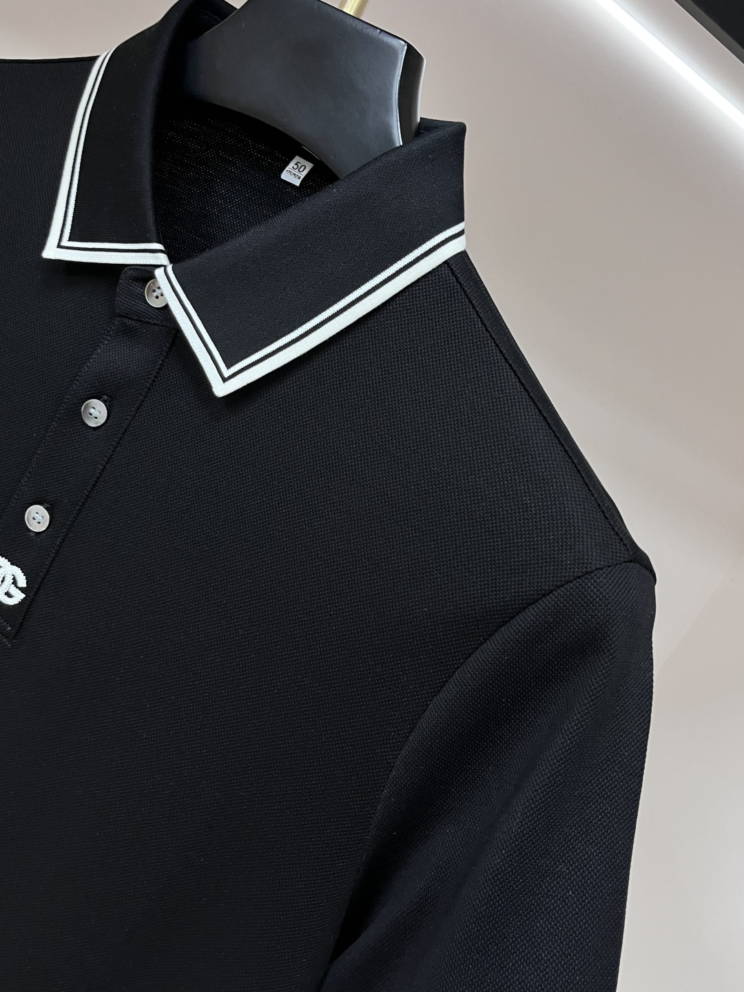 short sleeves