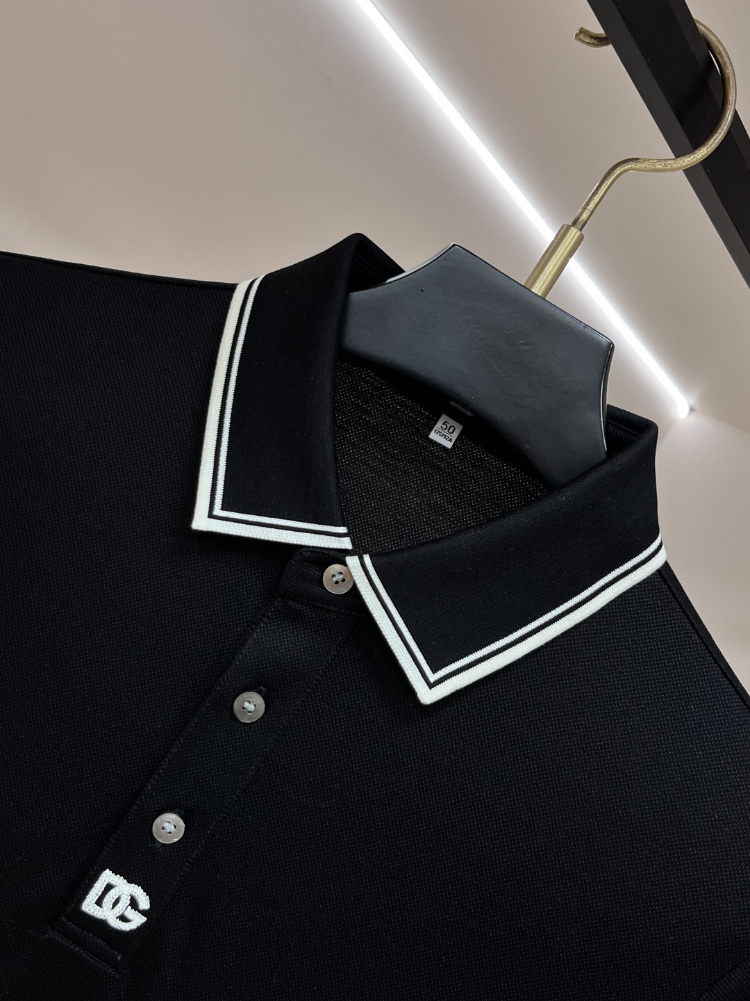 short sleeves