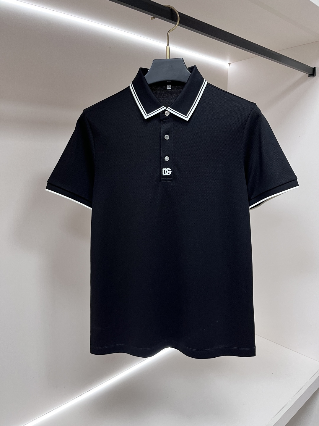 short sleeves