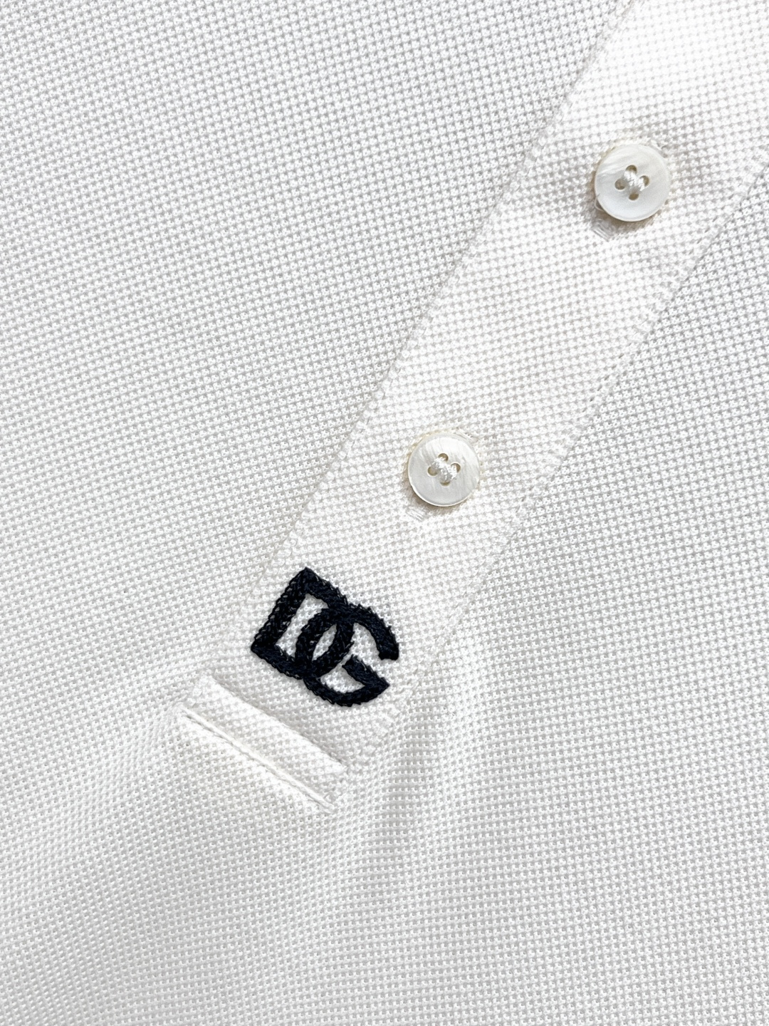 short sleeves