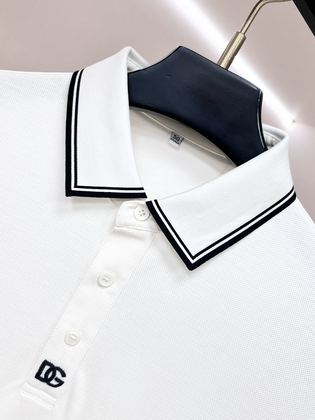short sleeves