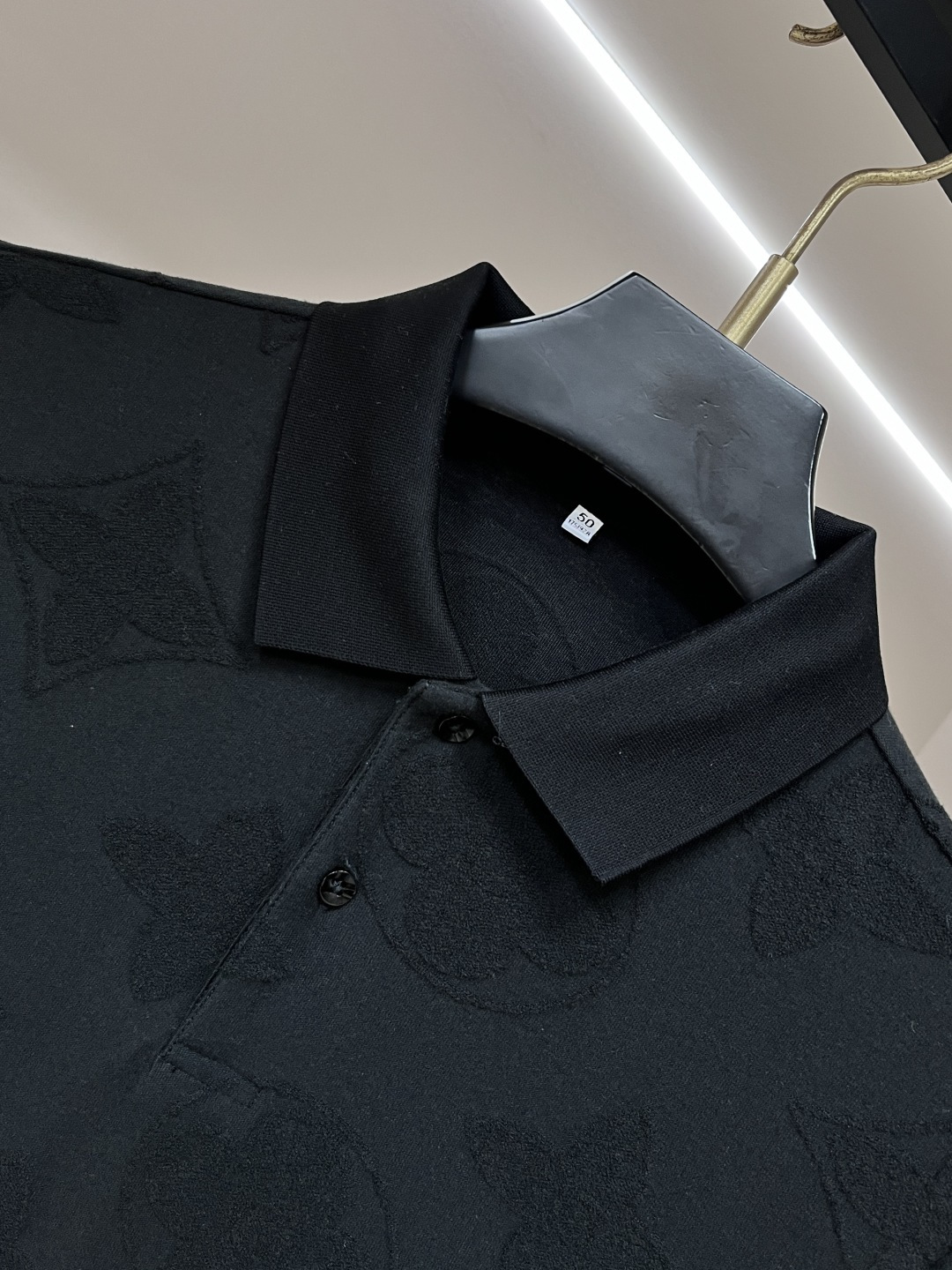 short sleeves