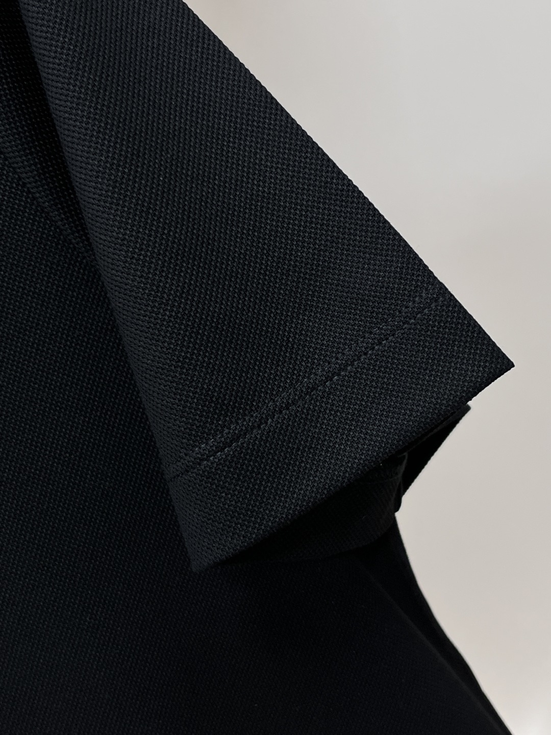 short sleeves