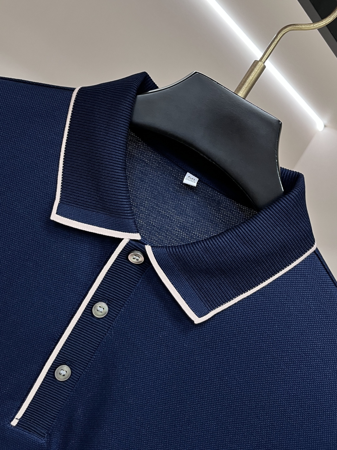 short sleeves