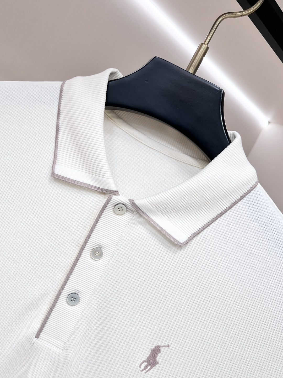 short sleeves