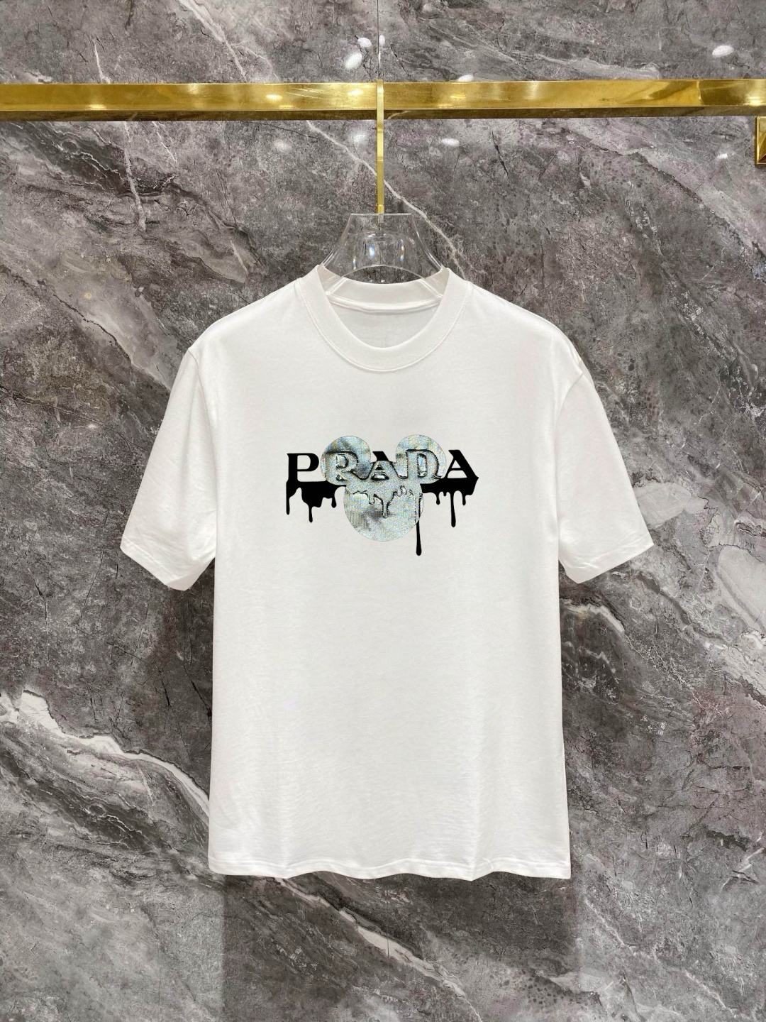 short sleeves