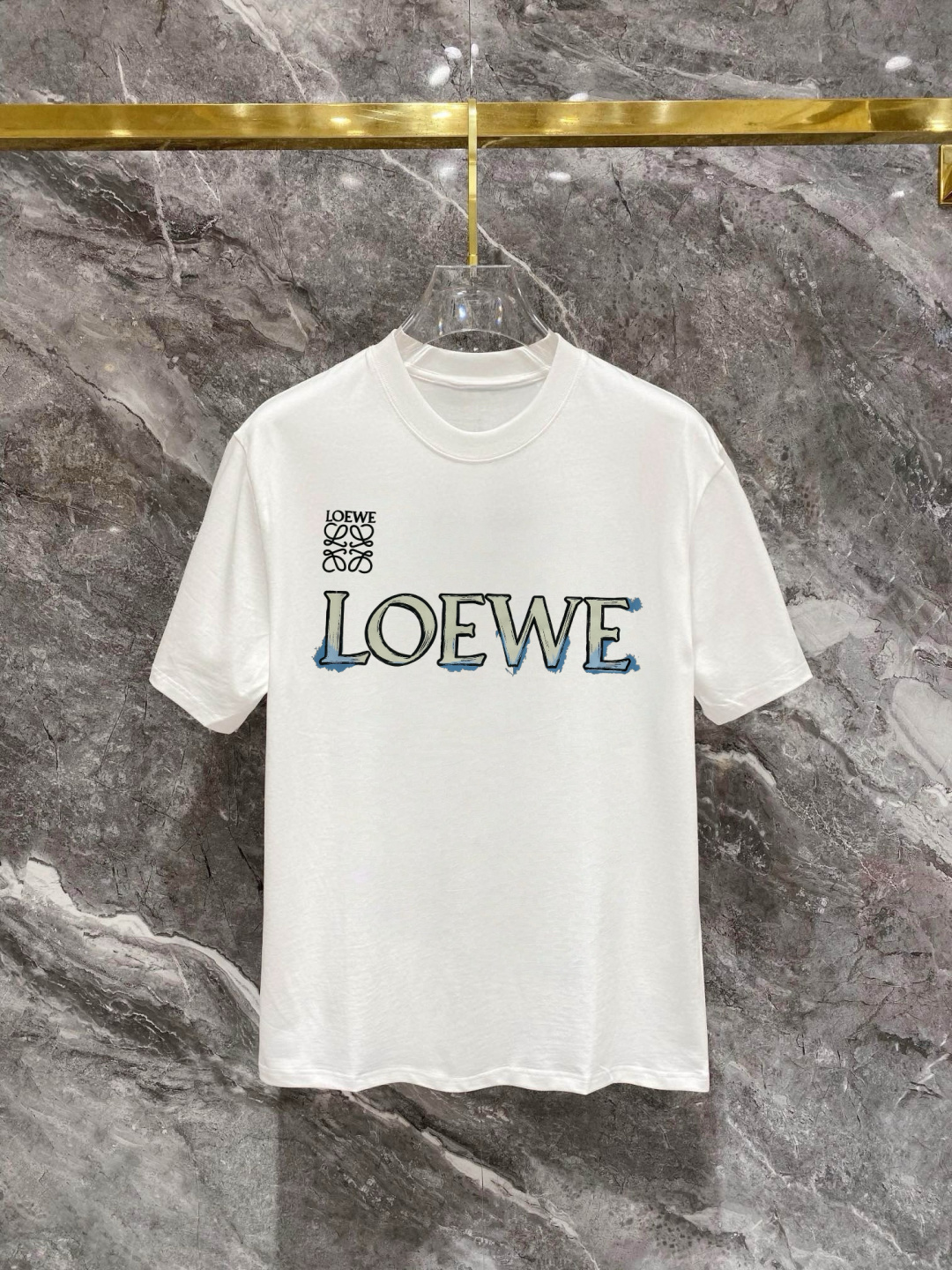 short sleeves
