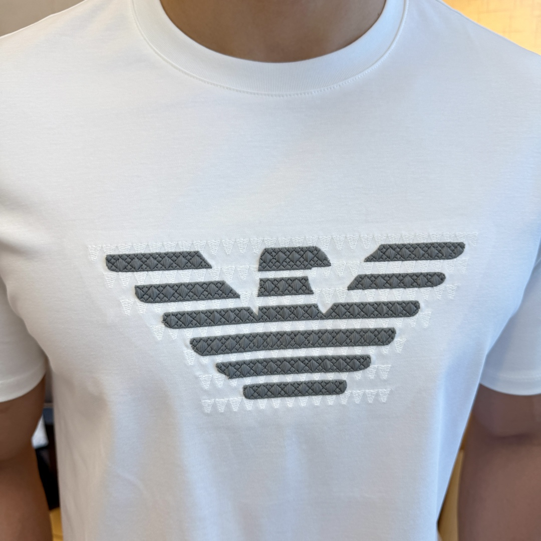 short sleeves