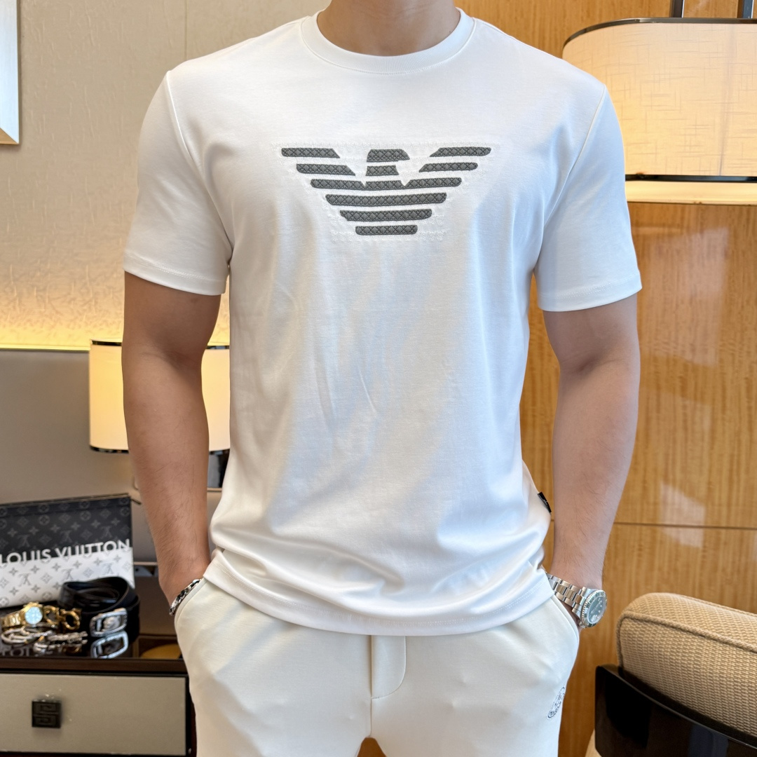 short sleeves