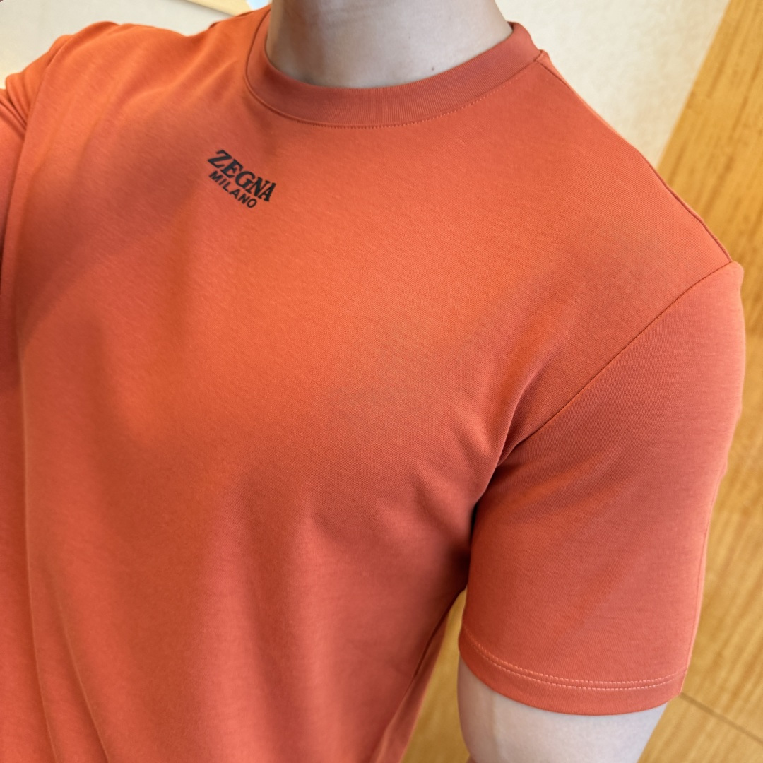 short sleeves