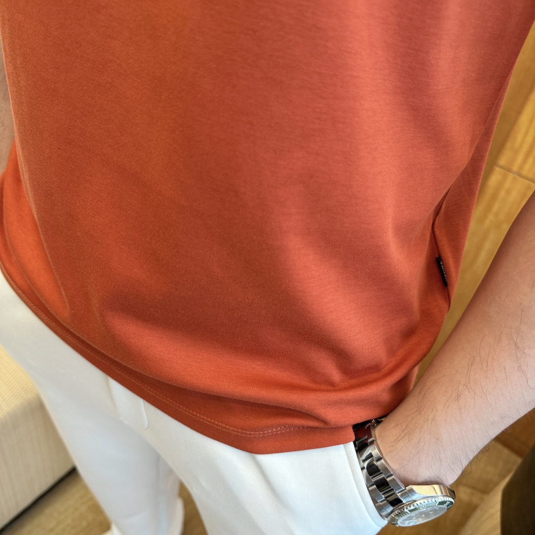 short sleeves