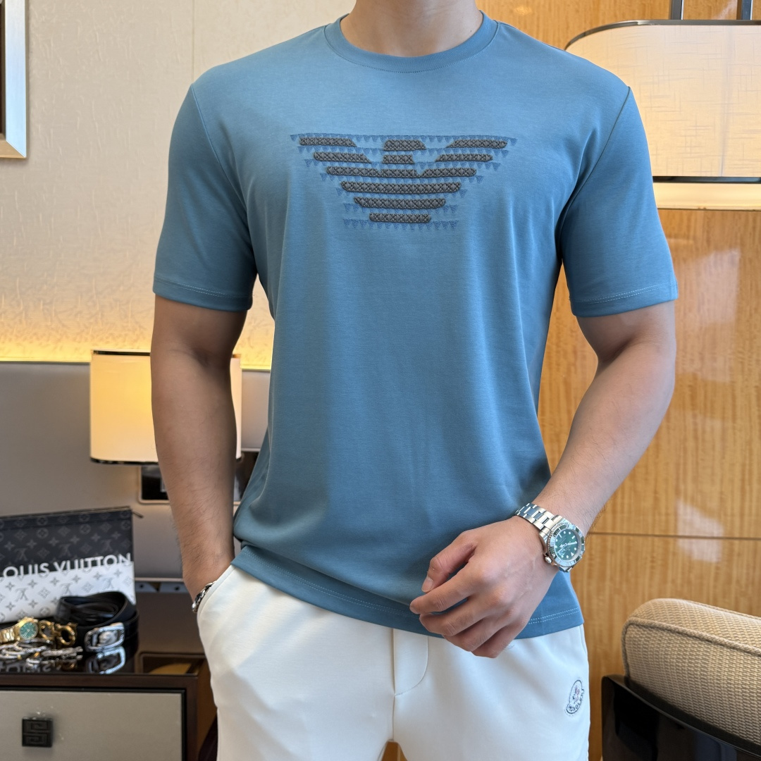 short sleeves