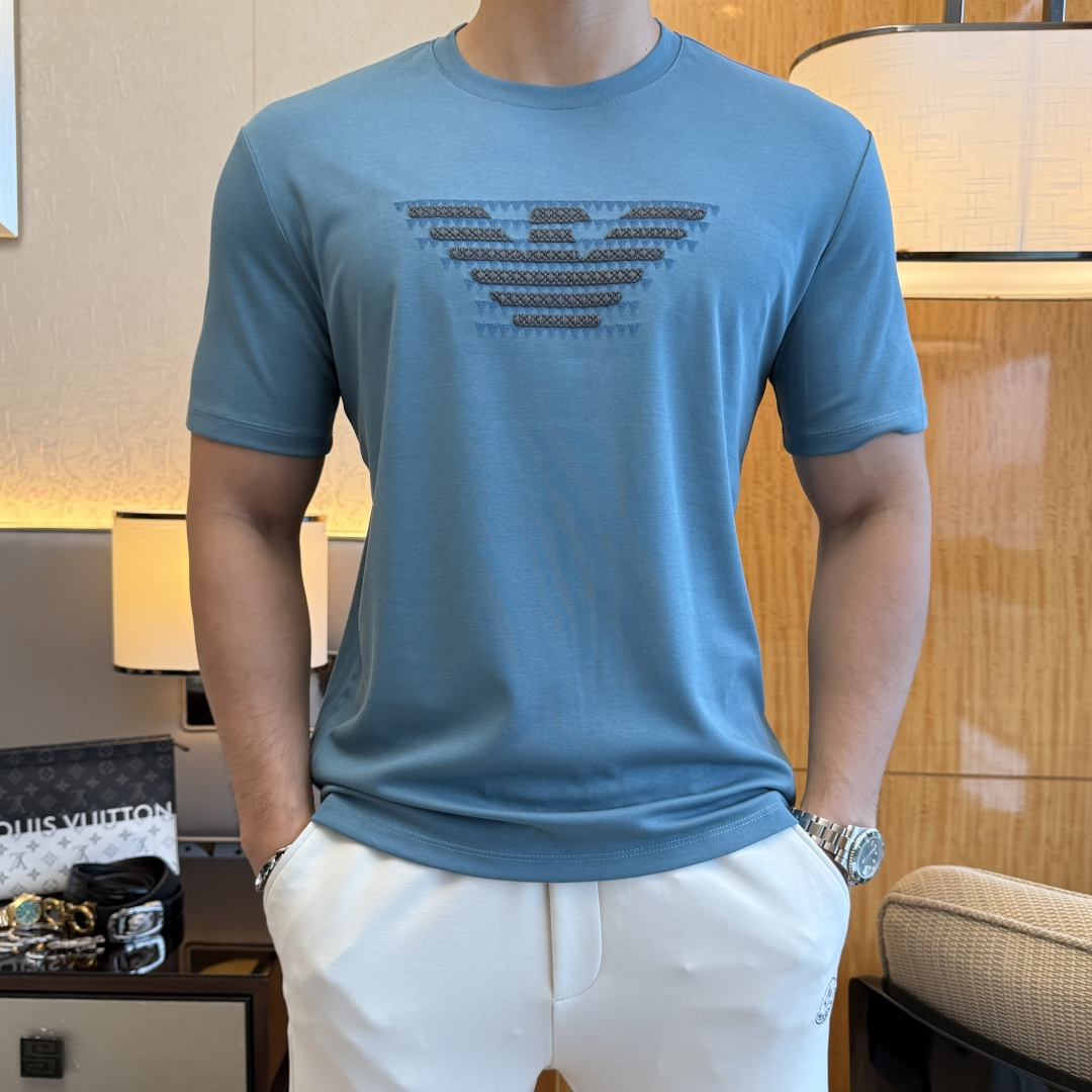 short sleeves
