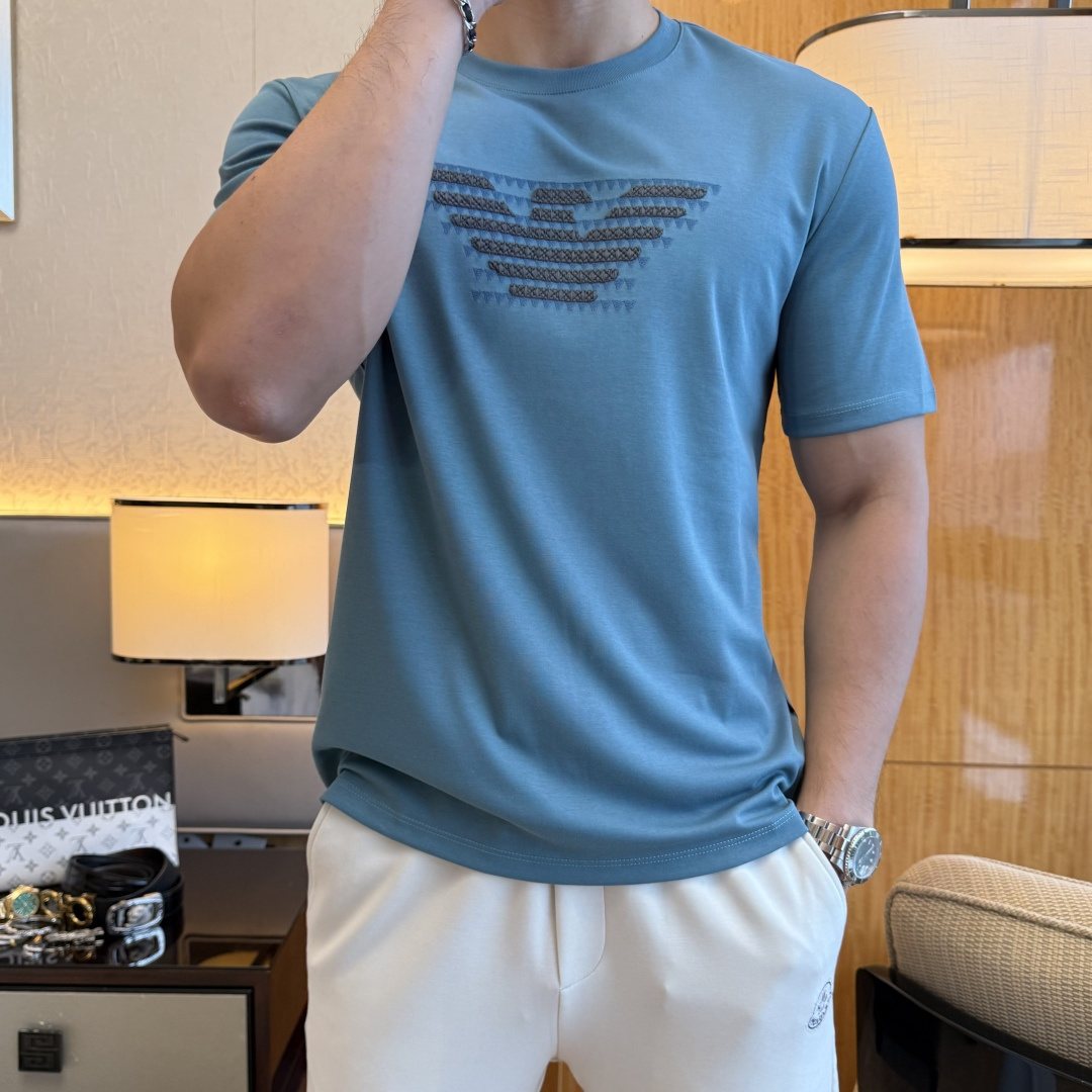 short sleeves