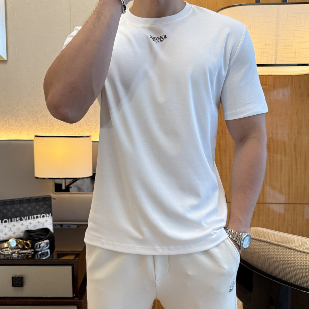 short sleeves