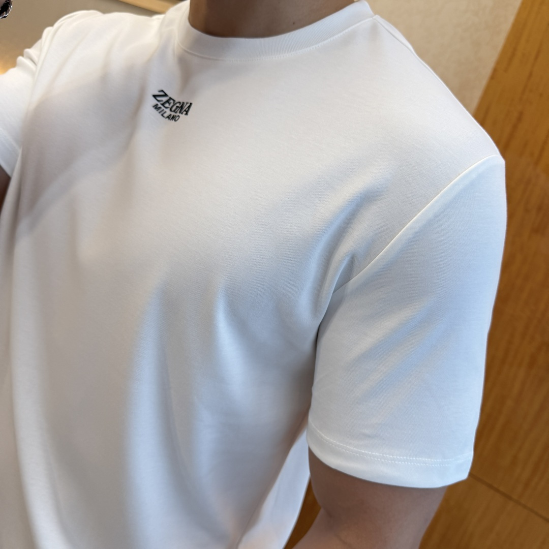 short sleeves