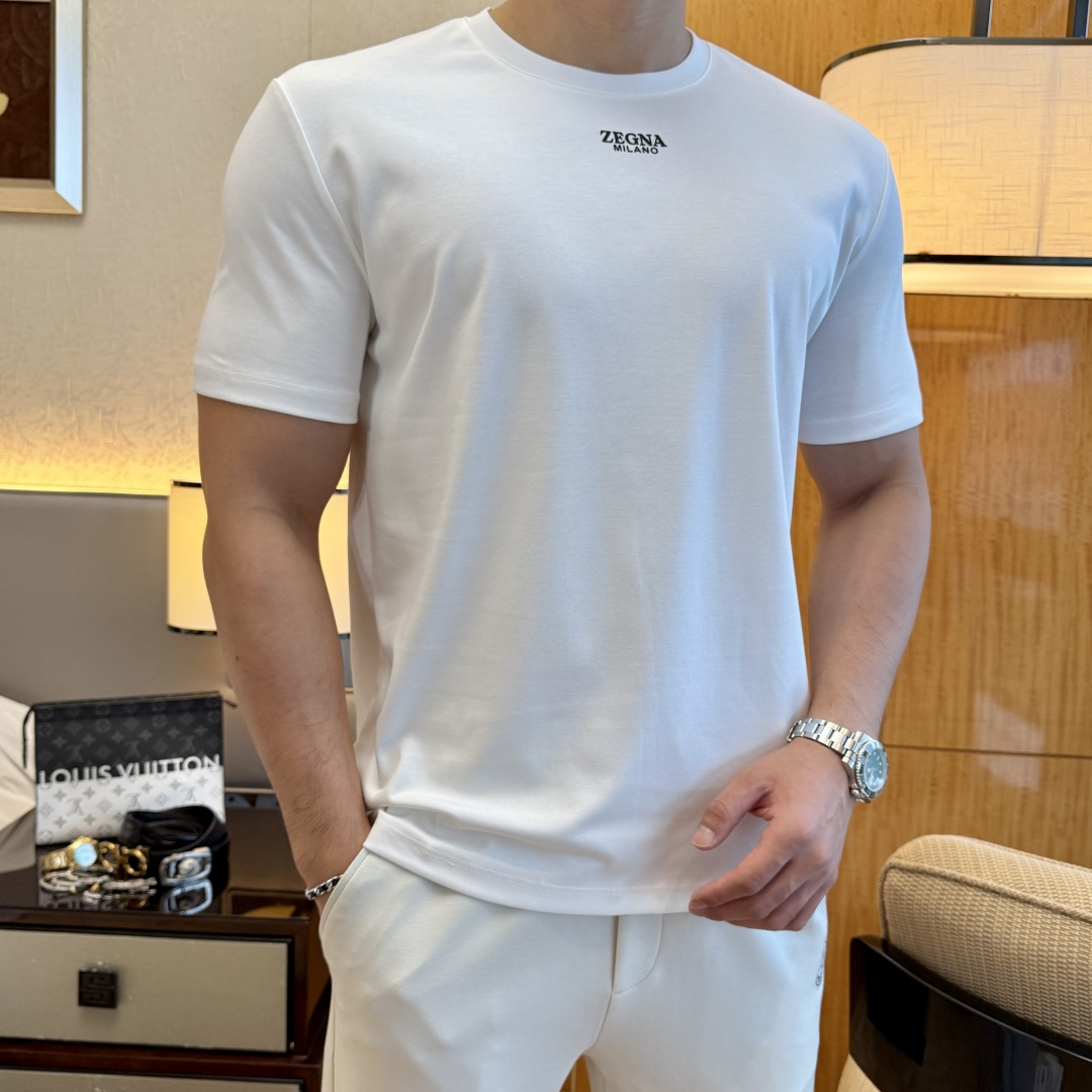 short sleeves