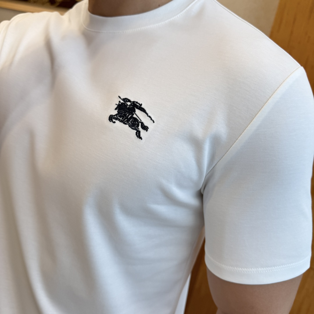 short sleeves